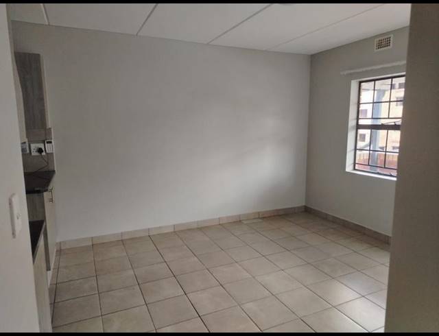 2 BEDROOM APARTMENT FOR SALE IN MONTANA